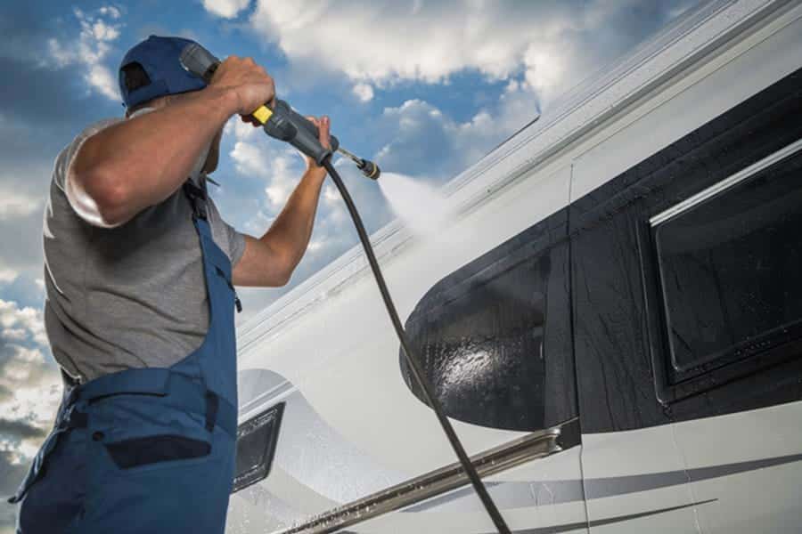 camper schoonmaken