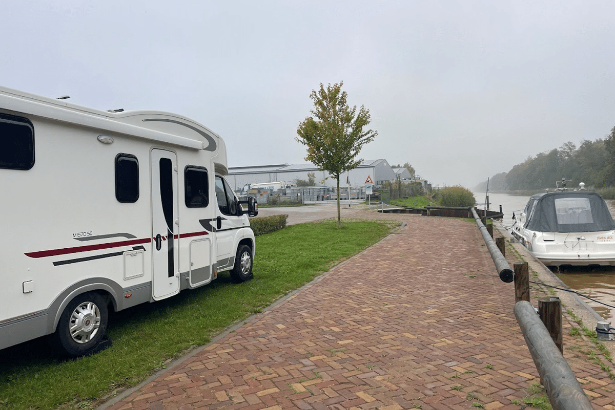 camperplaats-banterkade-web-1