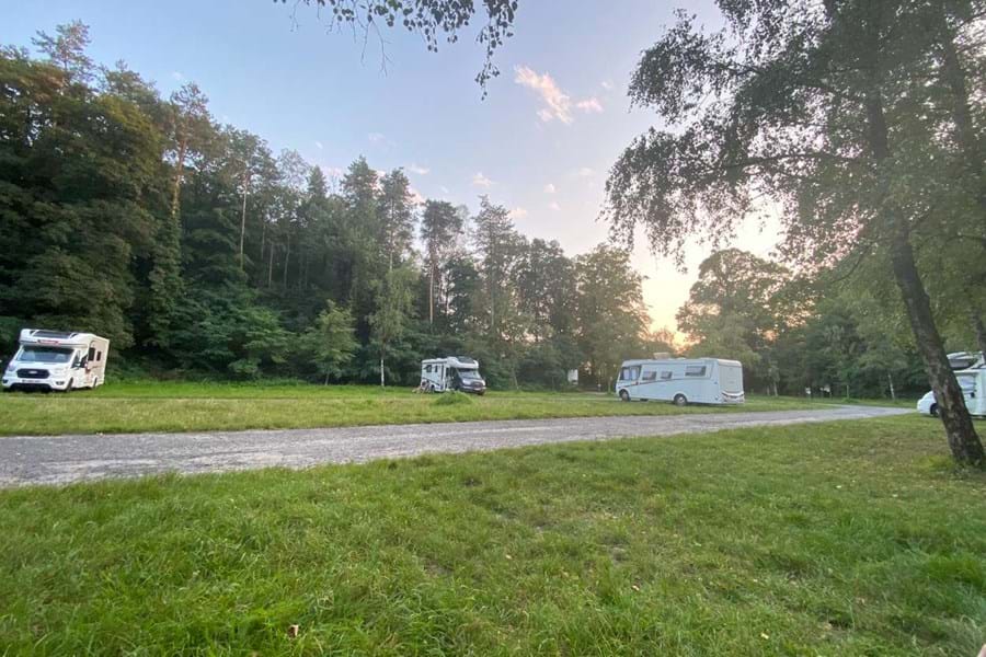 Parking Nell, Moeskroen, Waals Gewest
