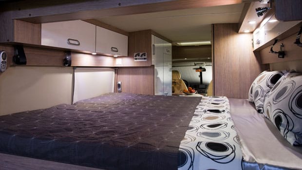 Rolloverliftbed Camper 1