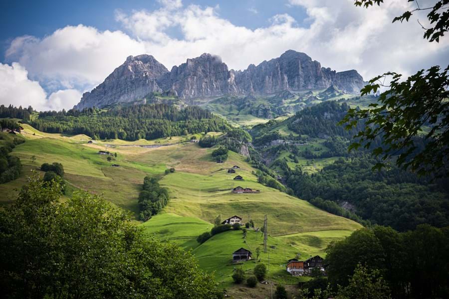 uitzicht-tijdens-hike-naar-staublifall