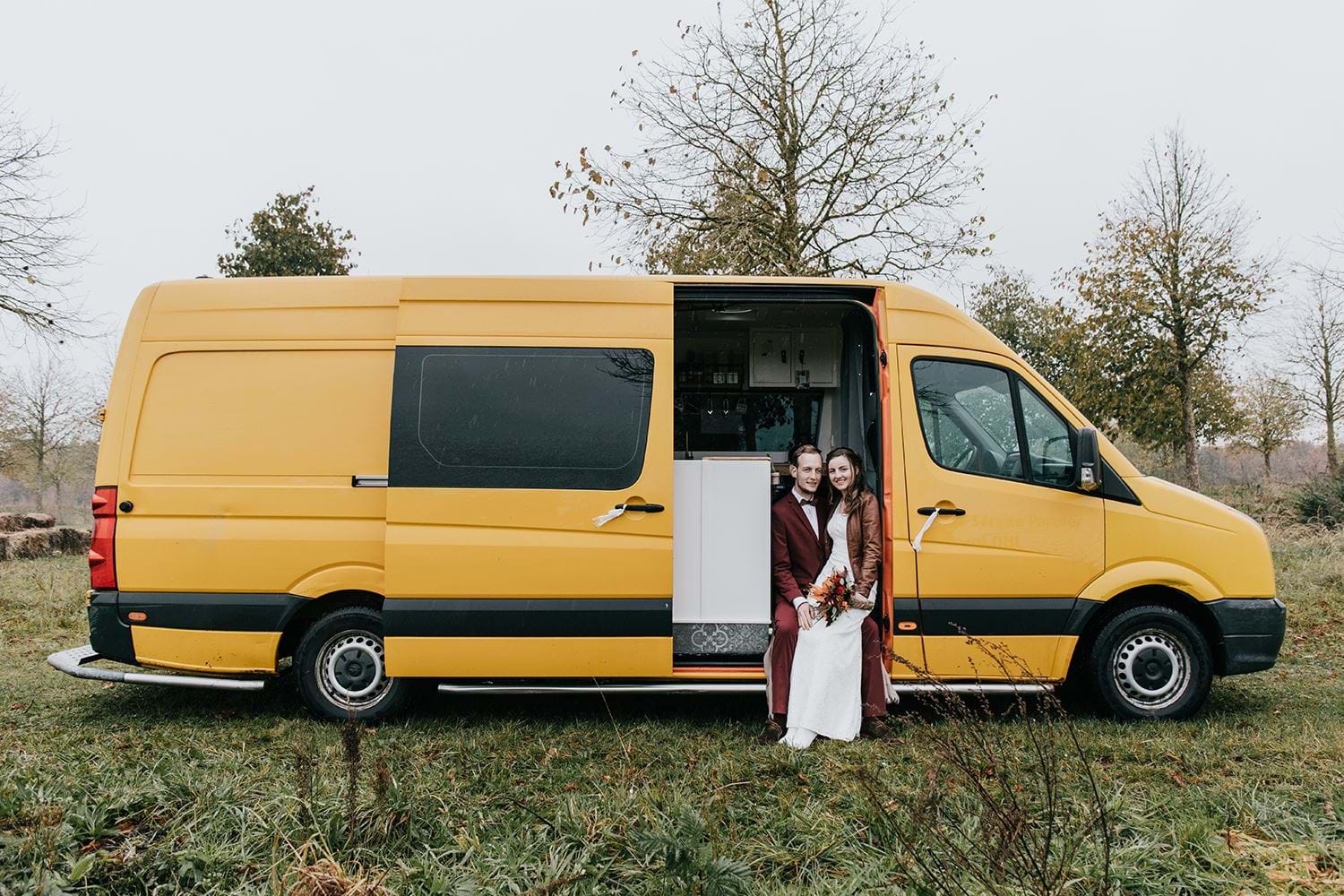 wouter-en-elske-in-de-bus-4