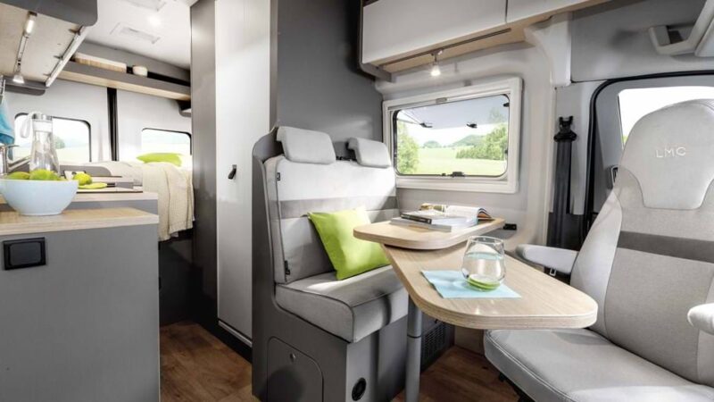 innovan-ford-590-sitzgruppe