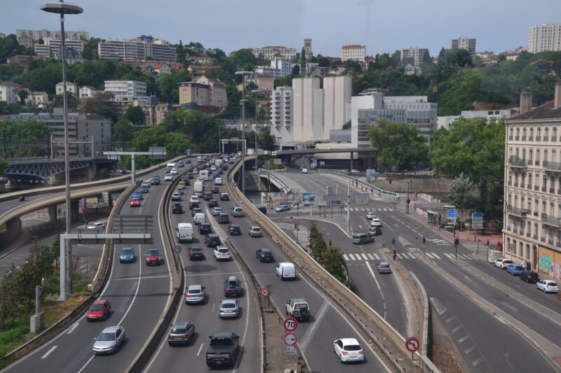 lyon tunnel fourvière jeanne menjoulet cc by 2.0 flickr