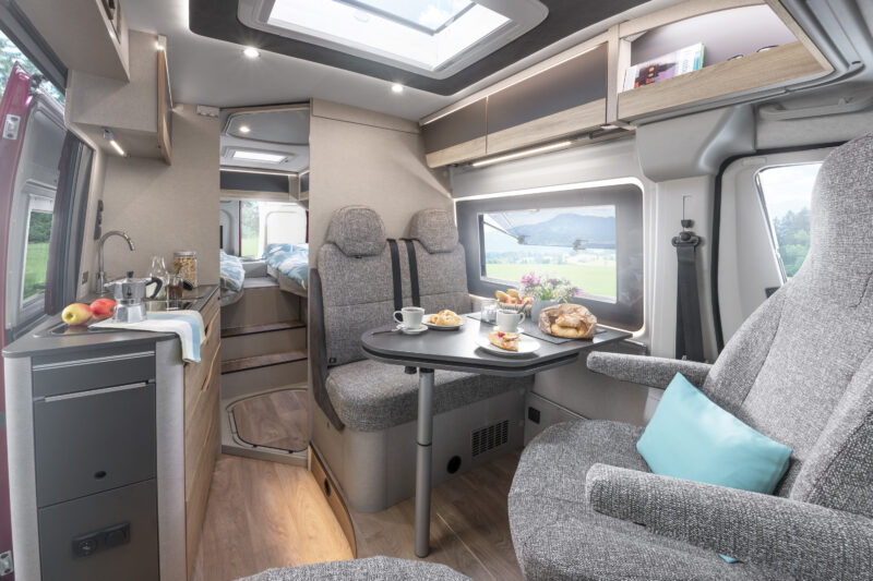 2-globecar_campscout_640_elegance_interieur