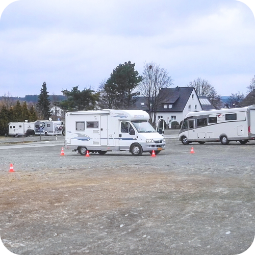Camperen in de bergen  | 2027-202