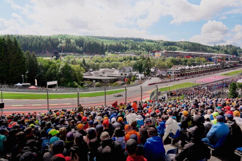 Eau Rouge Stand