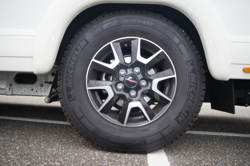 Camperband achter Q1755