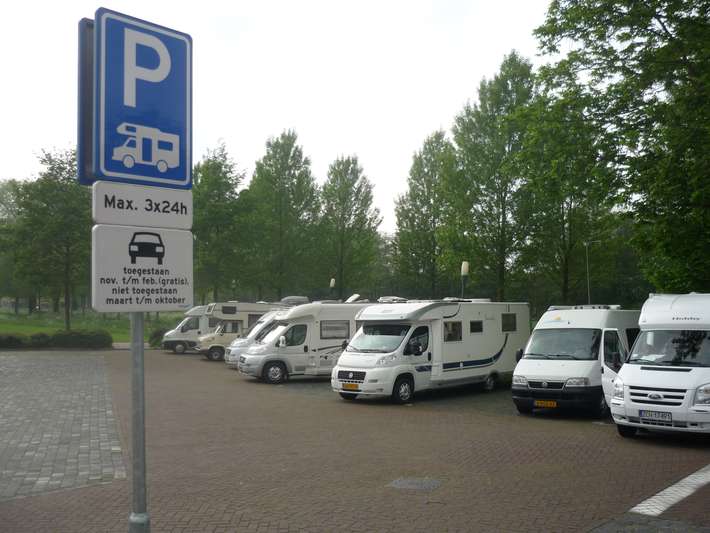 camperplaats parking b berghuis kampen