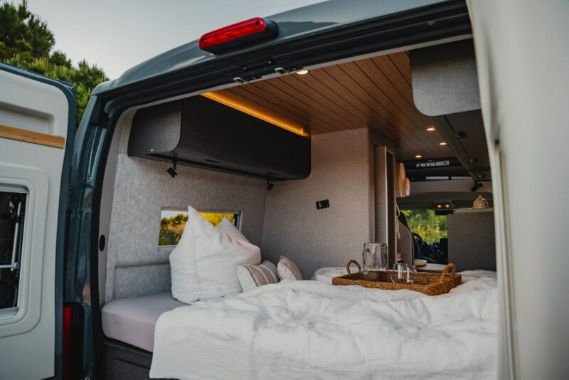 hymer_redwood_schlafbereich-c-hymer-gmbh-co.-kg
