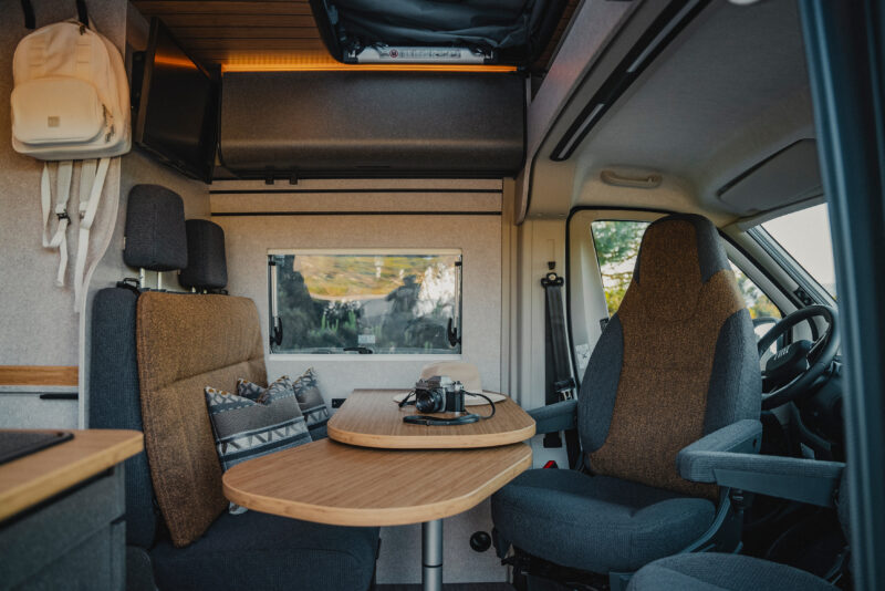 hymer_redwood_sitzgruppe-c-hymer-gmbh-co.-kg