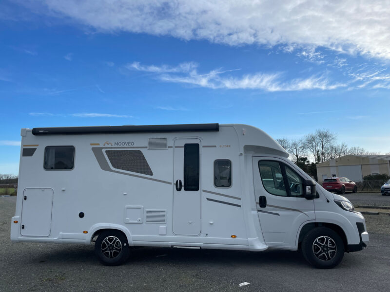 Mooveo Élysée Spring Edition