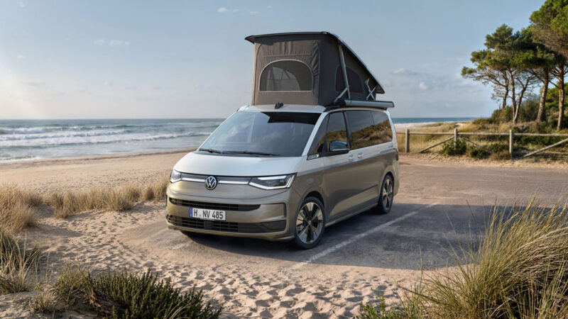 VW-Multivan-California-daktent-uit